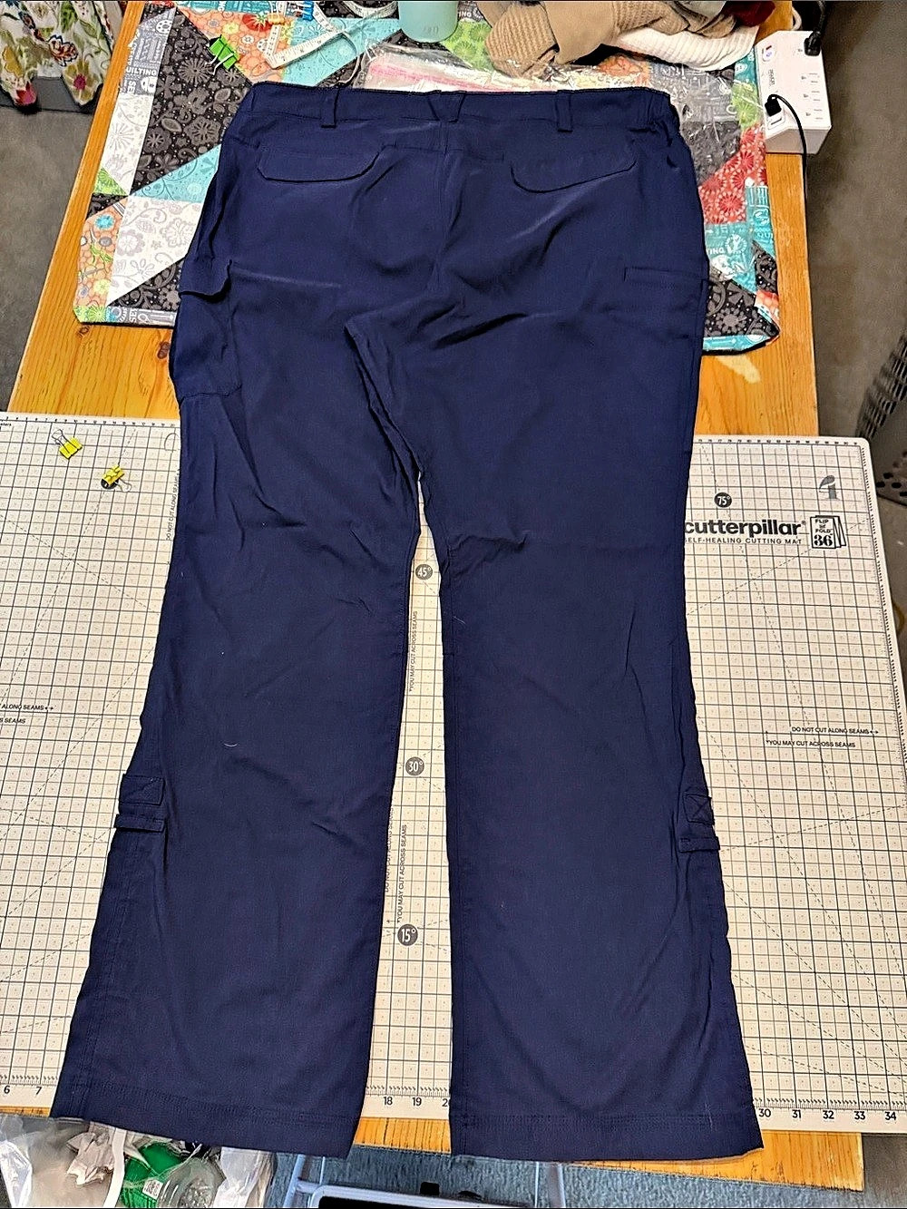 Duluth Trading Flexpedition Bootcut Cargo Pants 20
